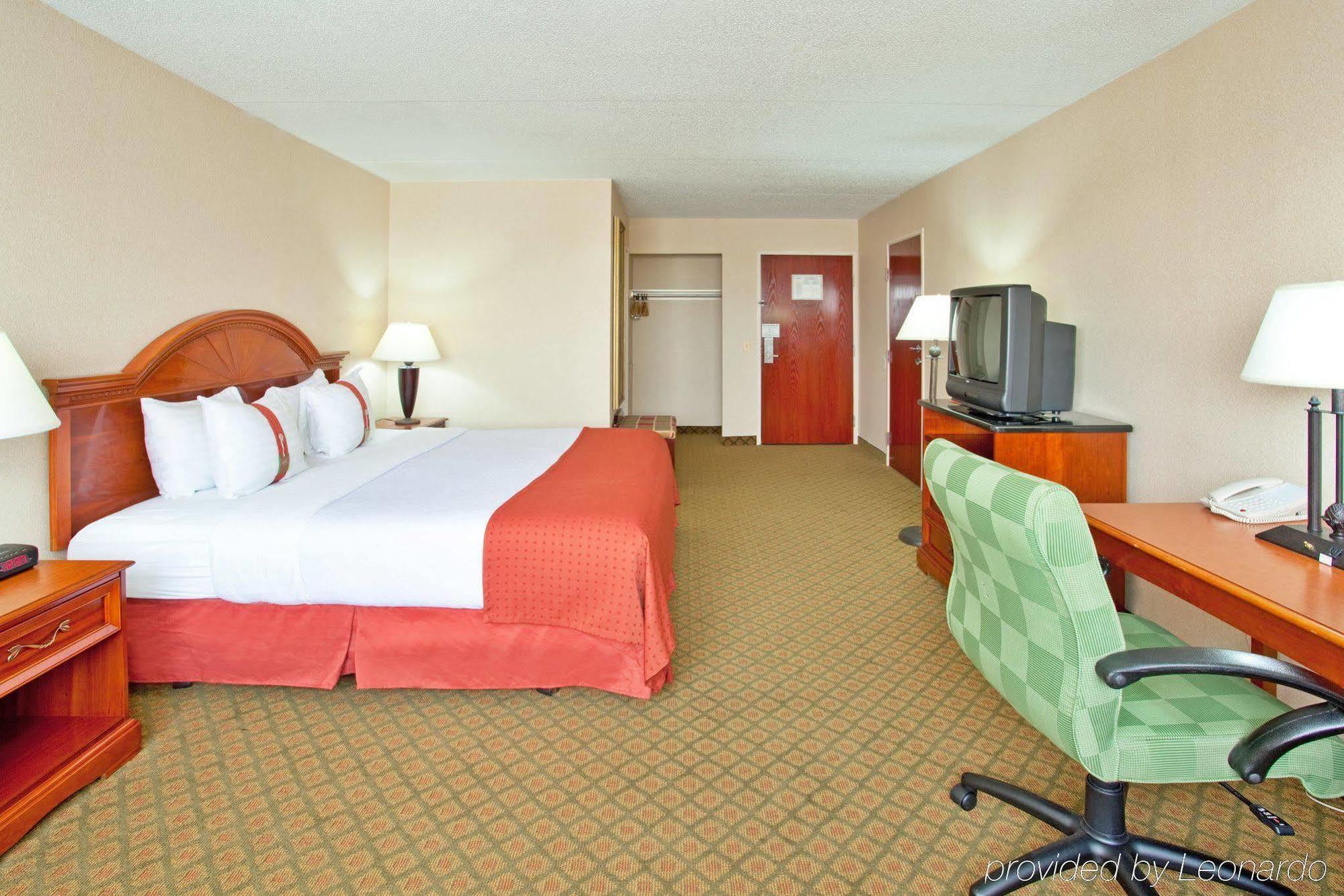 Delta Hotels By Marriott Muskegon Convention Center Exterior foto